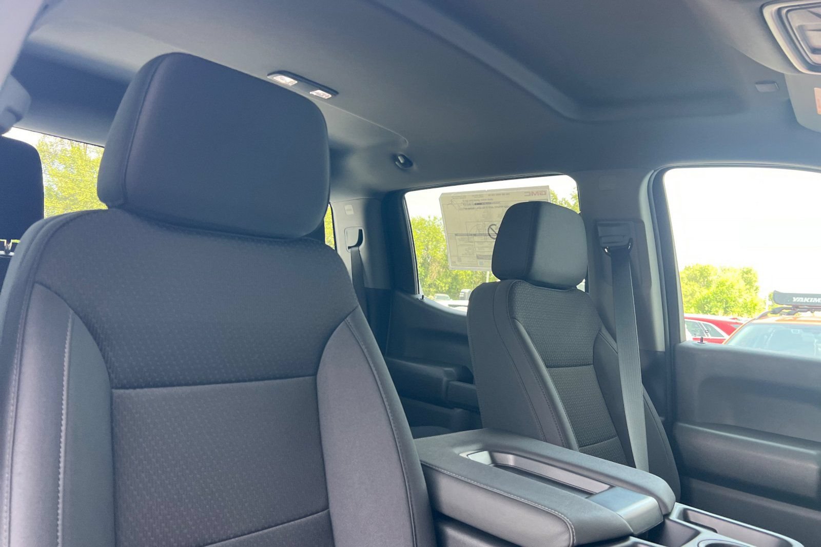 2026 GMC Sierra 1500 Pro - Photo 13