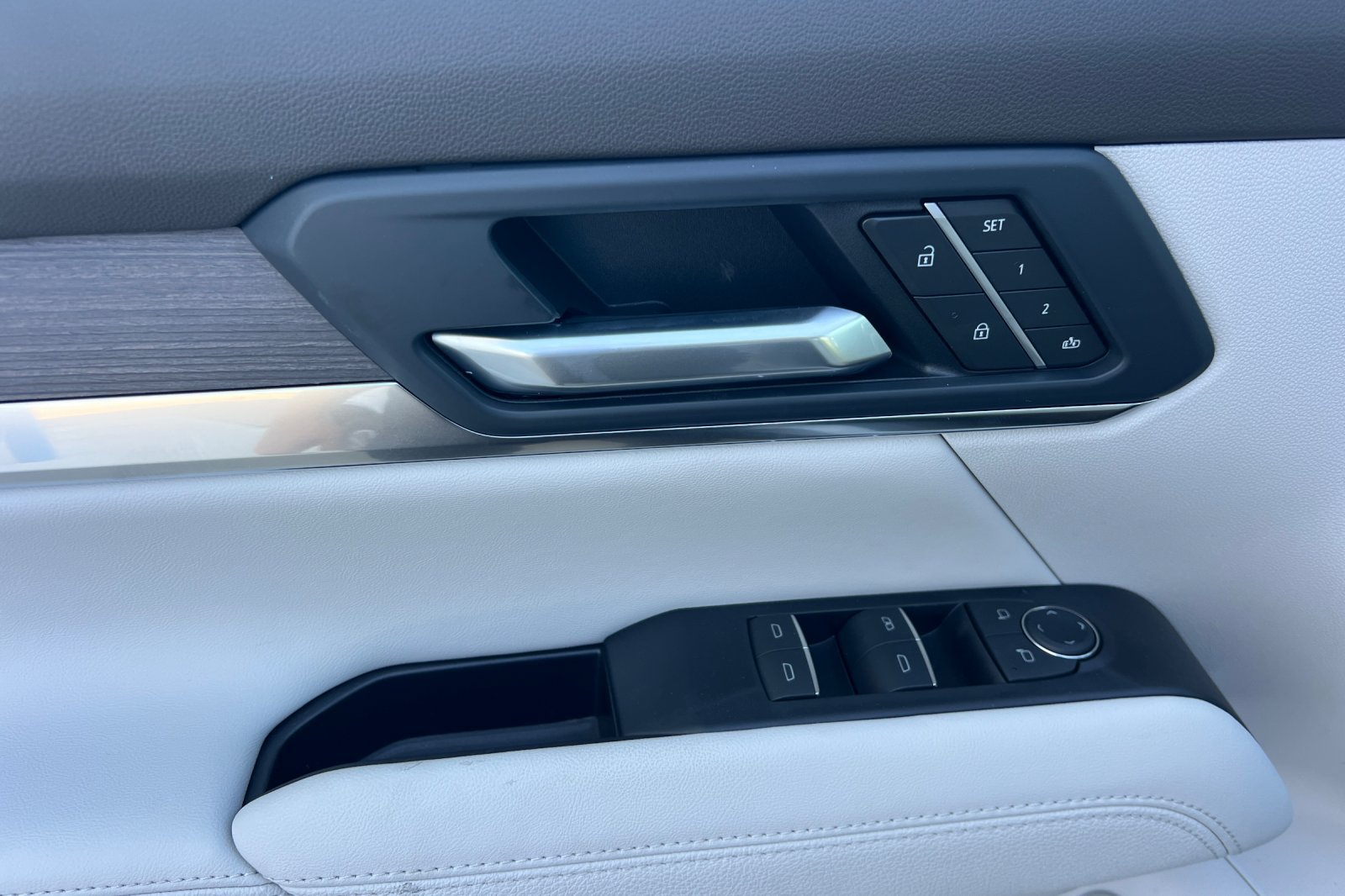 2027 GMC Terrain Denali - Photo 8