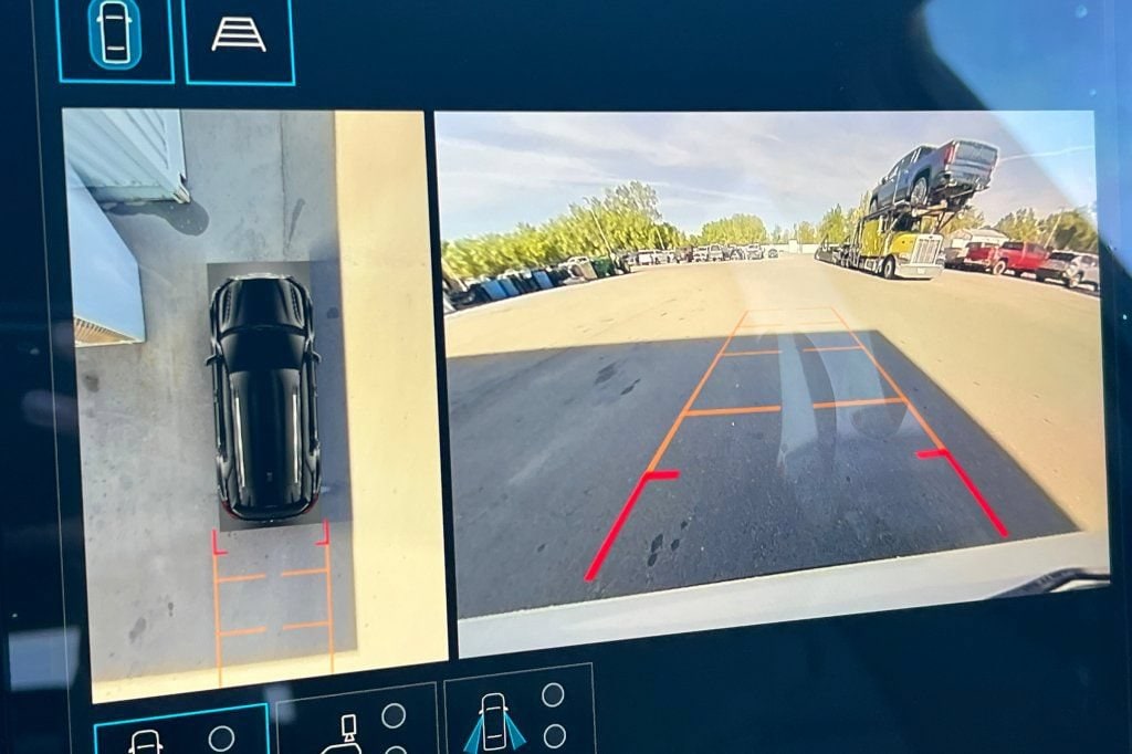 2026 GMC Terrain AT4 - Photo 17