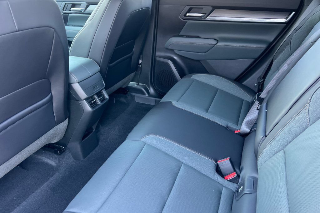 2026 GMC Terrain AT4 - Photo 9