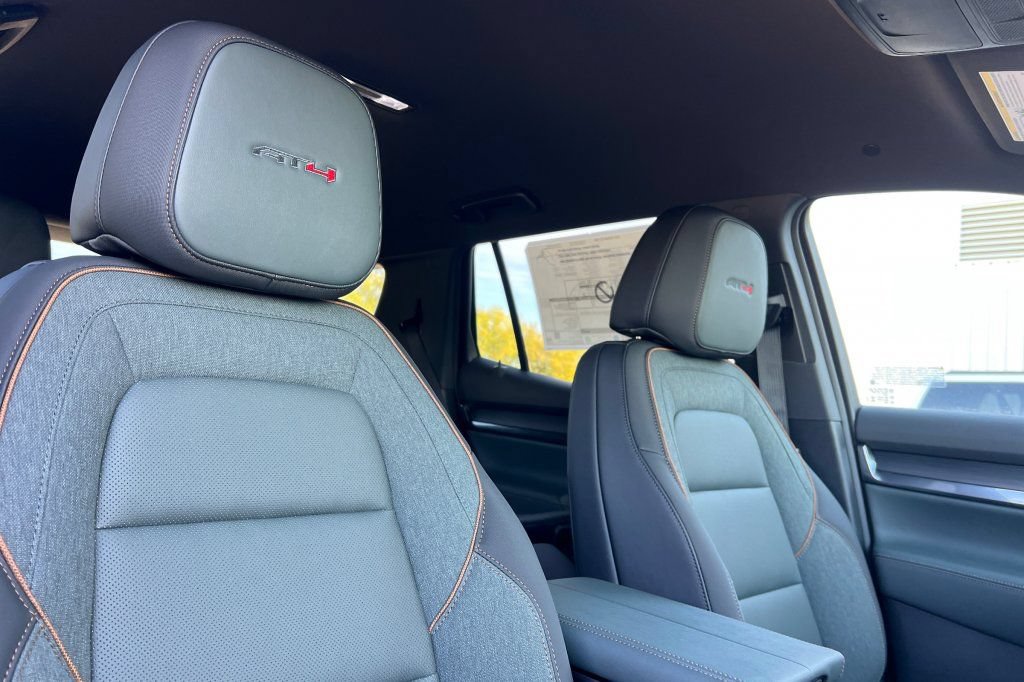 2026 GMC Terrain AT4 - Photo 14