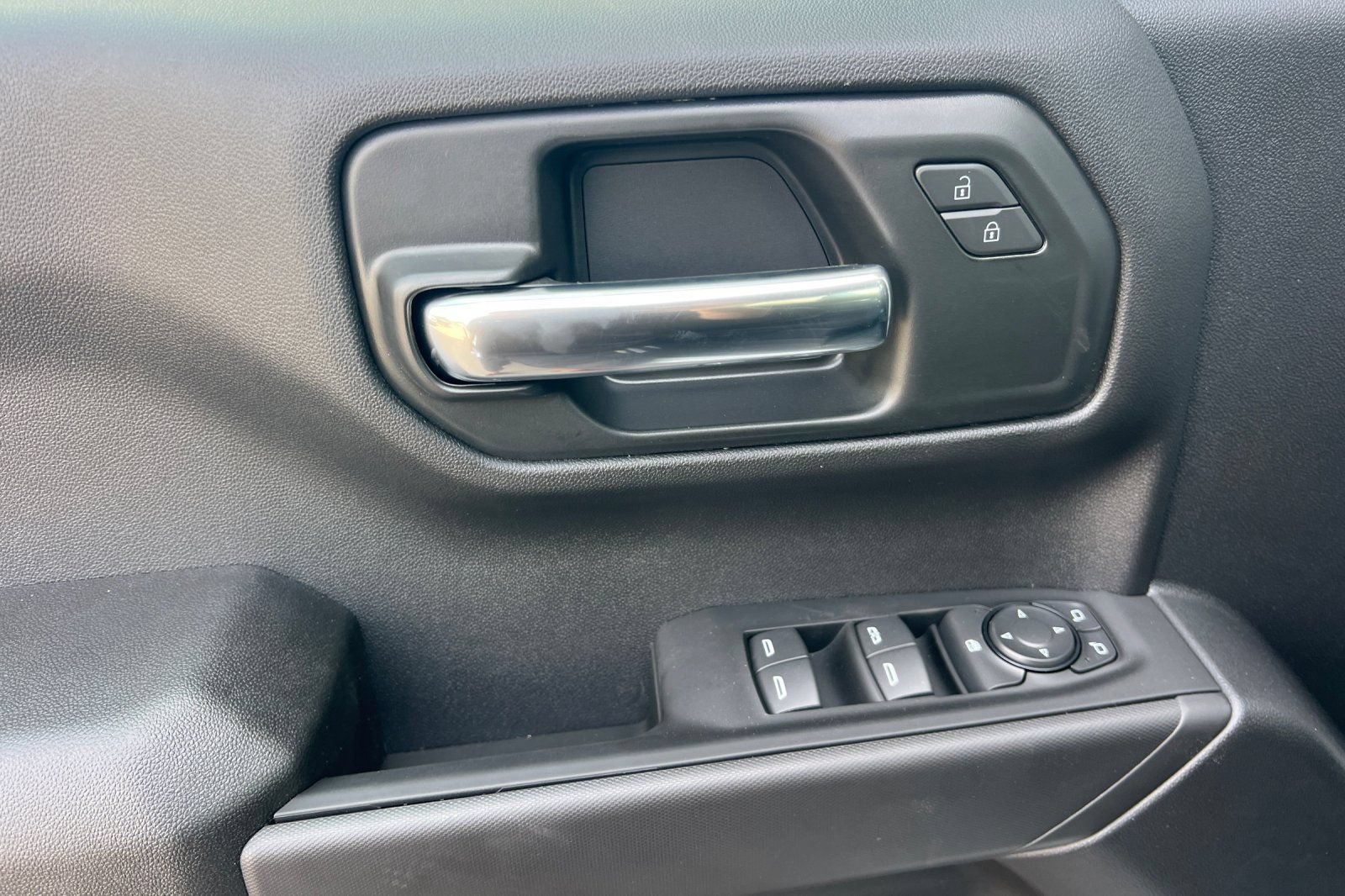 2026 GMC Sierra 1500 Pro - Photo 8