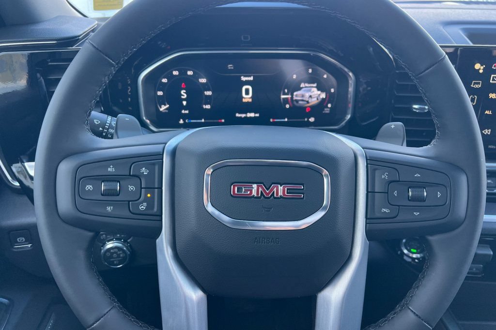 2026 GMC Sierra 1500 SLT - Photo 20