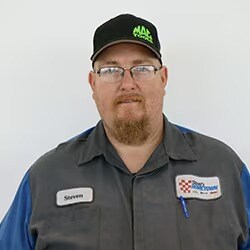 Staff member Steve Nichols from ID_4078a9