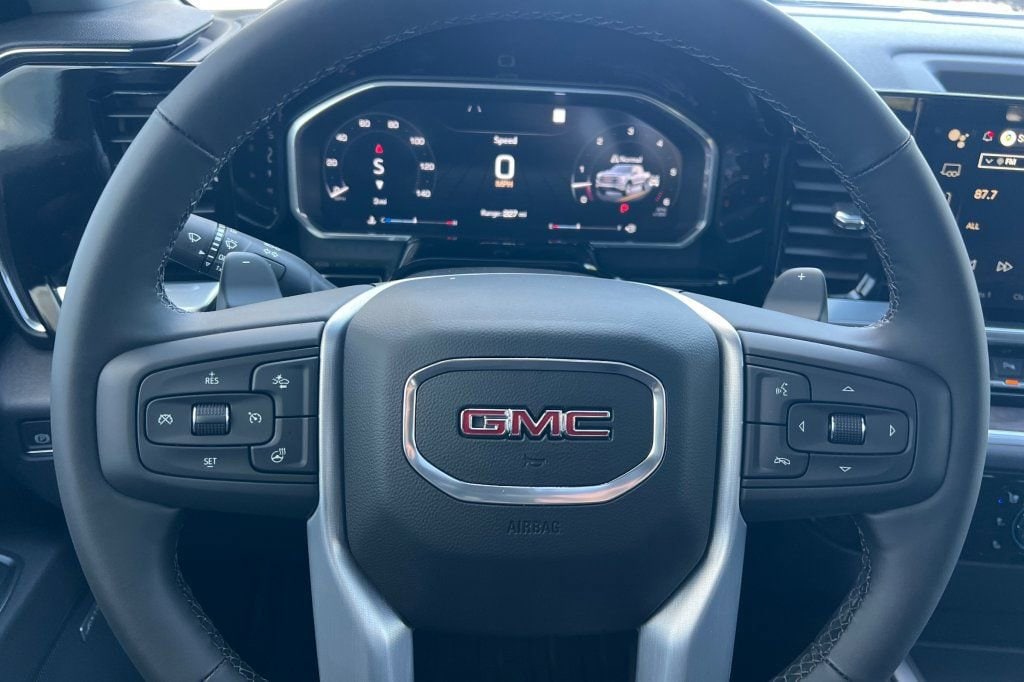 2026 GMC Sierra 1500 SLT - Photo 20