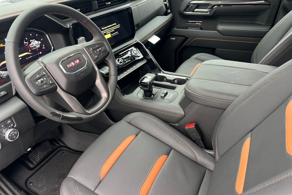 2026 GMC Sierra 1500 AT4 - Photo 7