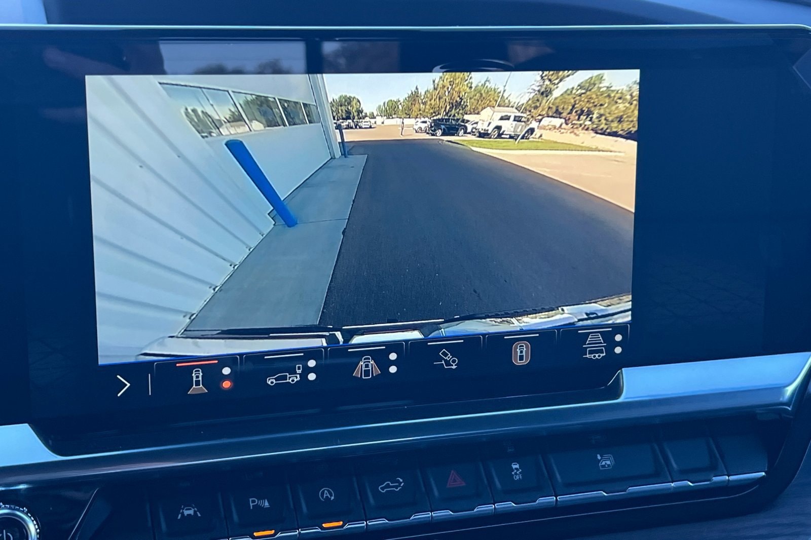 2026 GMC Sierra 1500 SLT - Photo 16