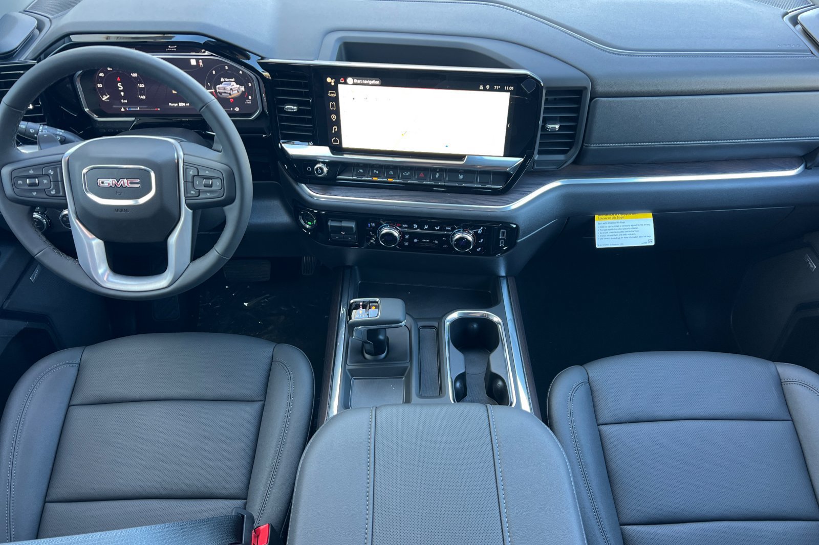 2026 GMC Sierra 1500 SLT - Photo 10