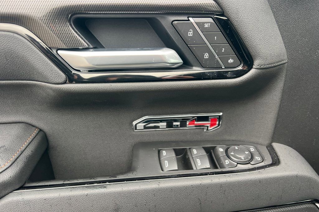 2026 GMC Sierra 1500 AT4 - Photo 8
