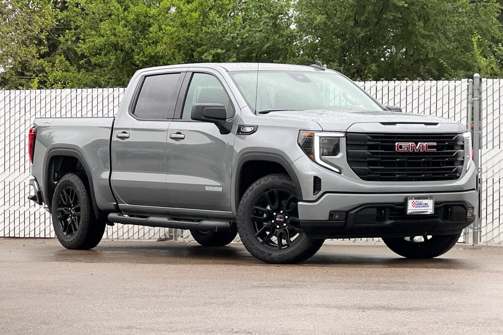 2026 GMC Sierra 1500 Elevation - Photo 2