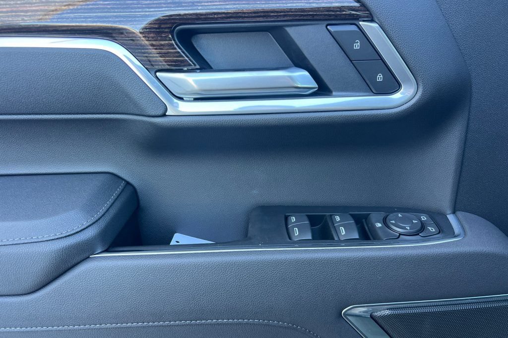 2026 GMC Sierra 1500 SLE - Photo 8
