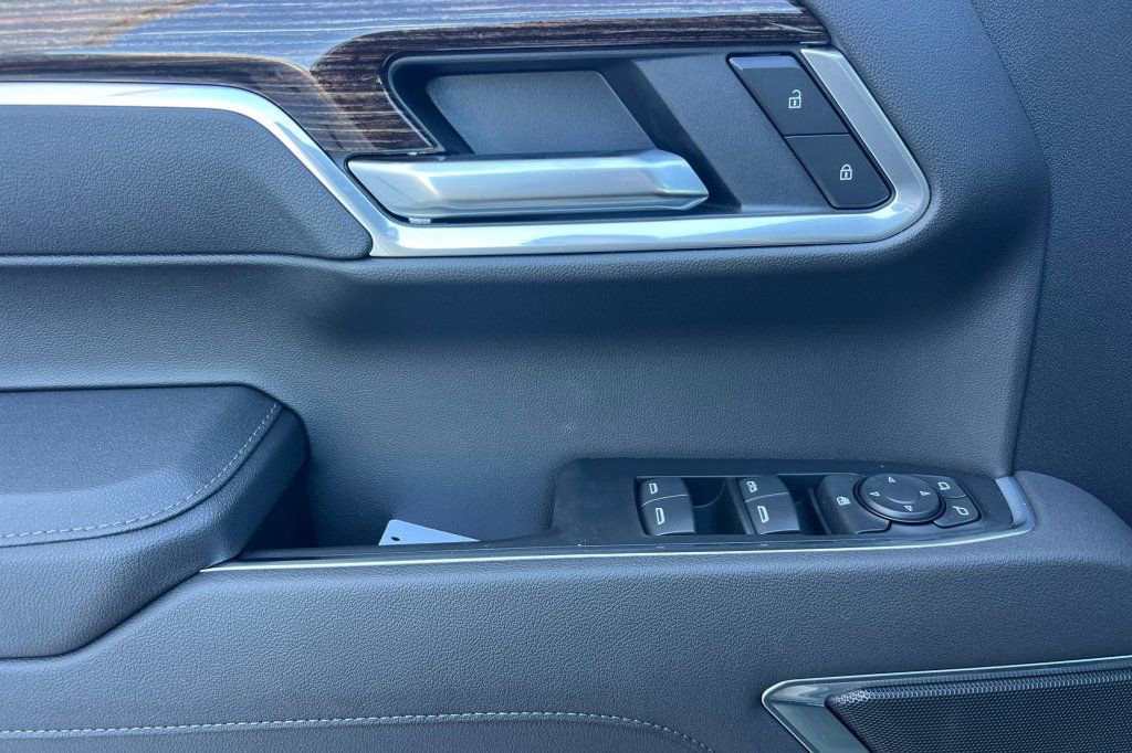 2026 GMC Sierra 1500 SLE - Photo 8