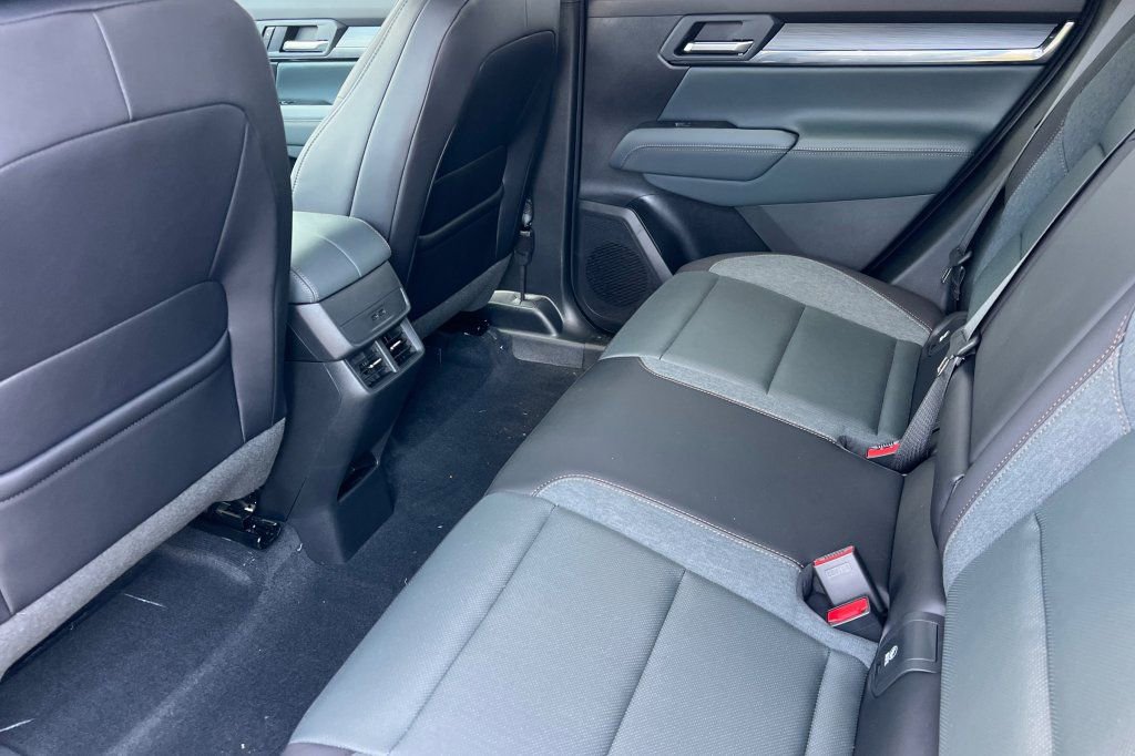 2026 GMC Terrain AT4 - Photo 9
