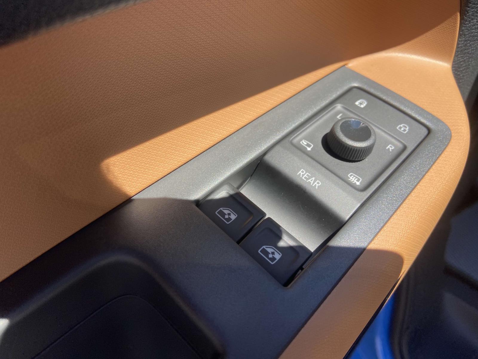 2025 Volkswagen ID. Buzz PRO S - Photo 19