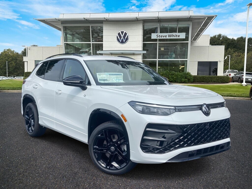 New 2025 Volkswagen Tiguan 2.0T SE R-Line Black SUV