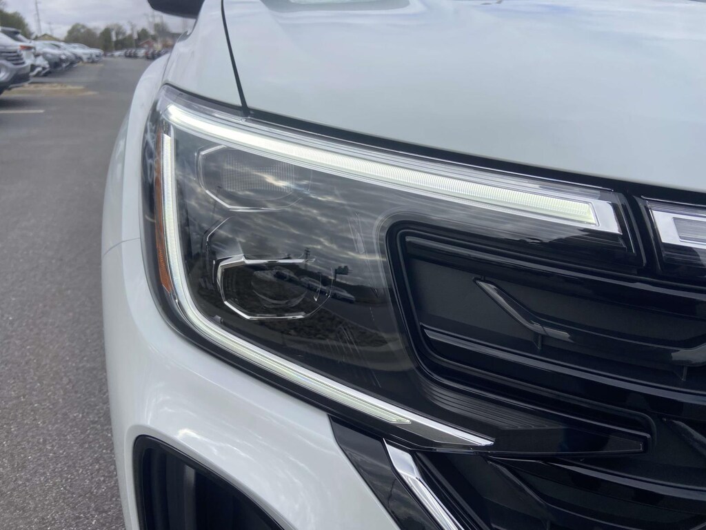 New 2026 Volkswagen Atlas Cross Sport 2.0T SE w/Technology SUV