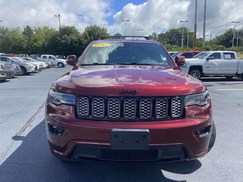Used 2017 Jeep Grand Cherokee Altitude 4x4 *Ltd Avail* Sport Utility