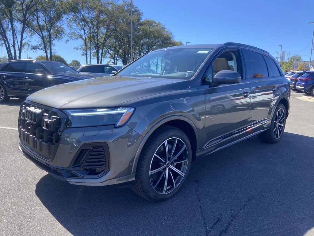 New 2026 Audi Q7 Premium Plus SUV
