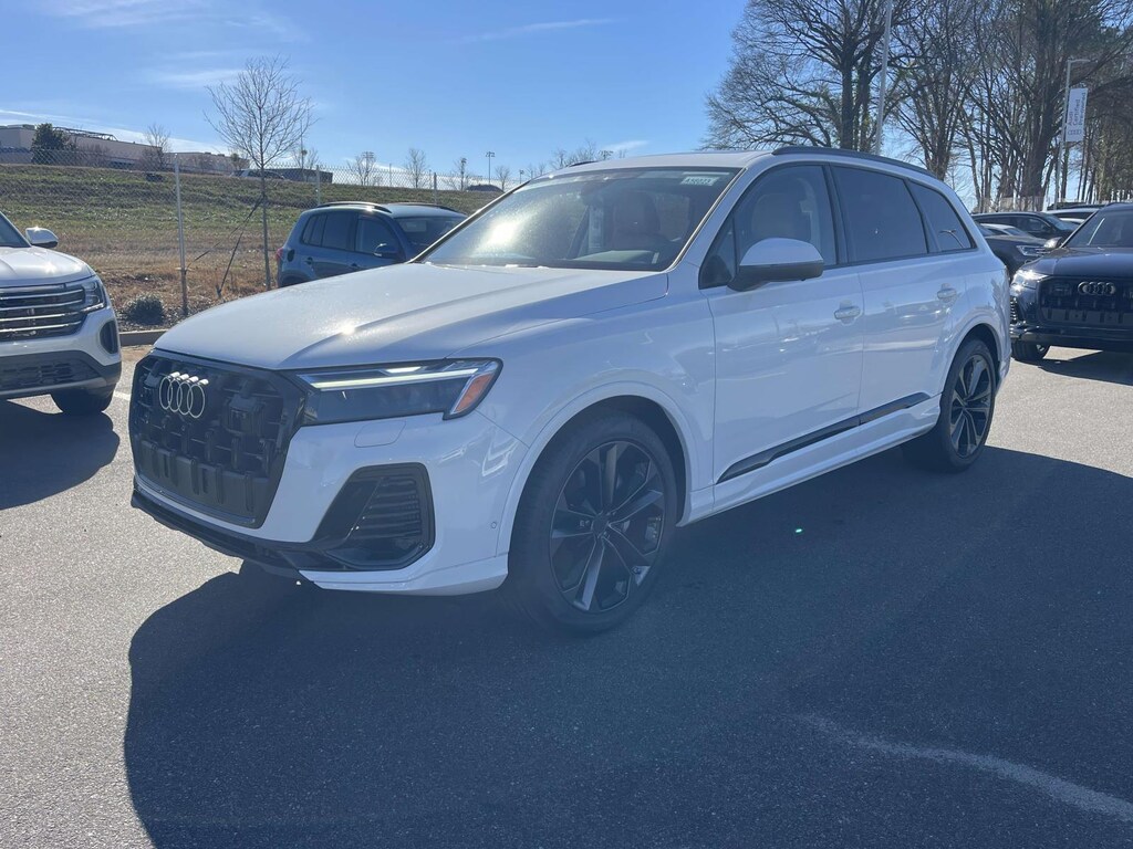 New 2026 Audi Q7 55 Premium Plus SUV