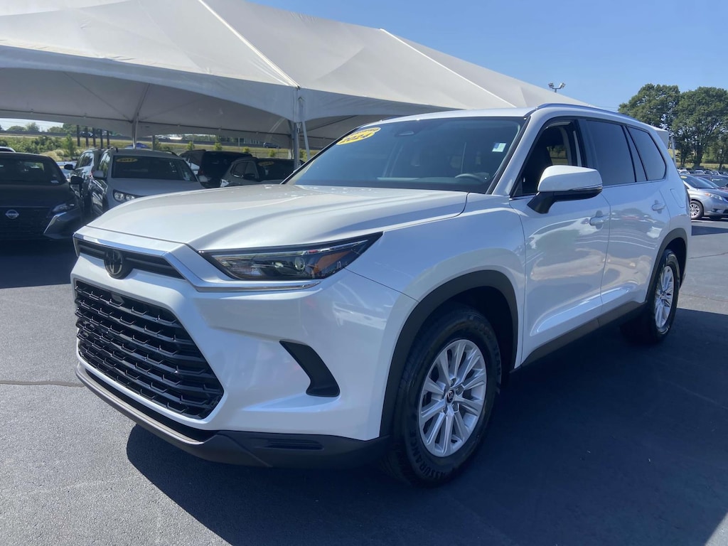 Used 2024 Toyota Grand Highlander Hybrid XLE AWD (Natl) Sport Utility