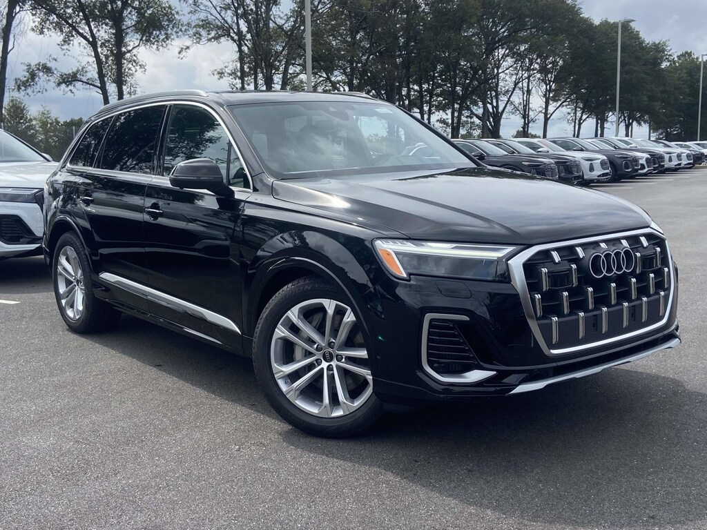 New 2026 Audi Q7 Premium Plus SUV