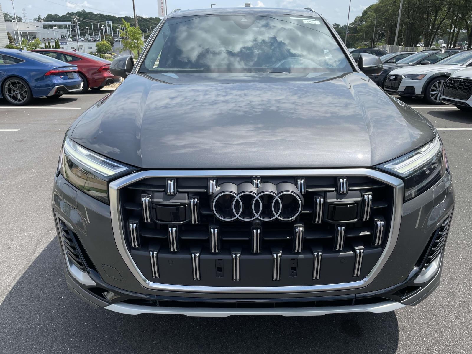 2025 Audi Q7 Premium Plus 55 photo 2