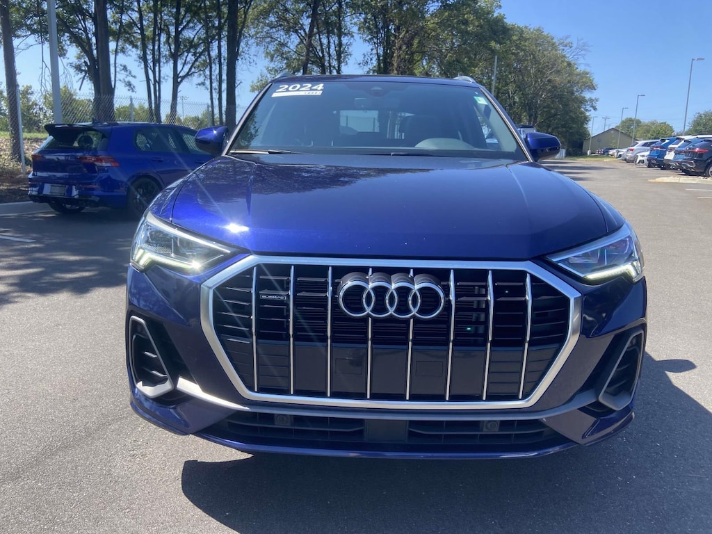 Certified 2024 Audi Q3 S line Premium 45 TFSI quattro Sport Utility