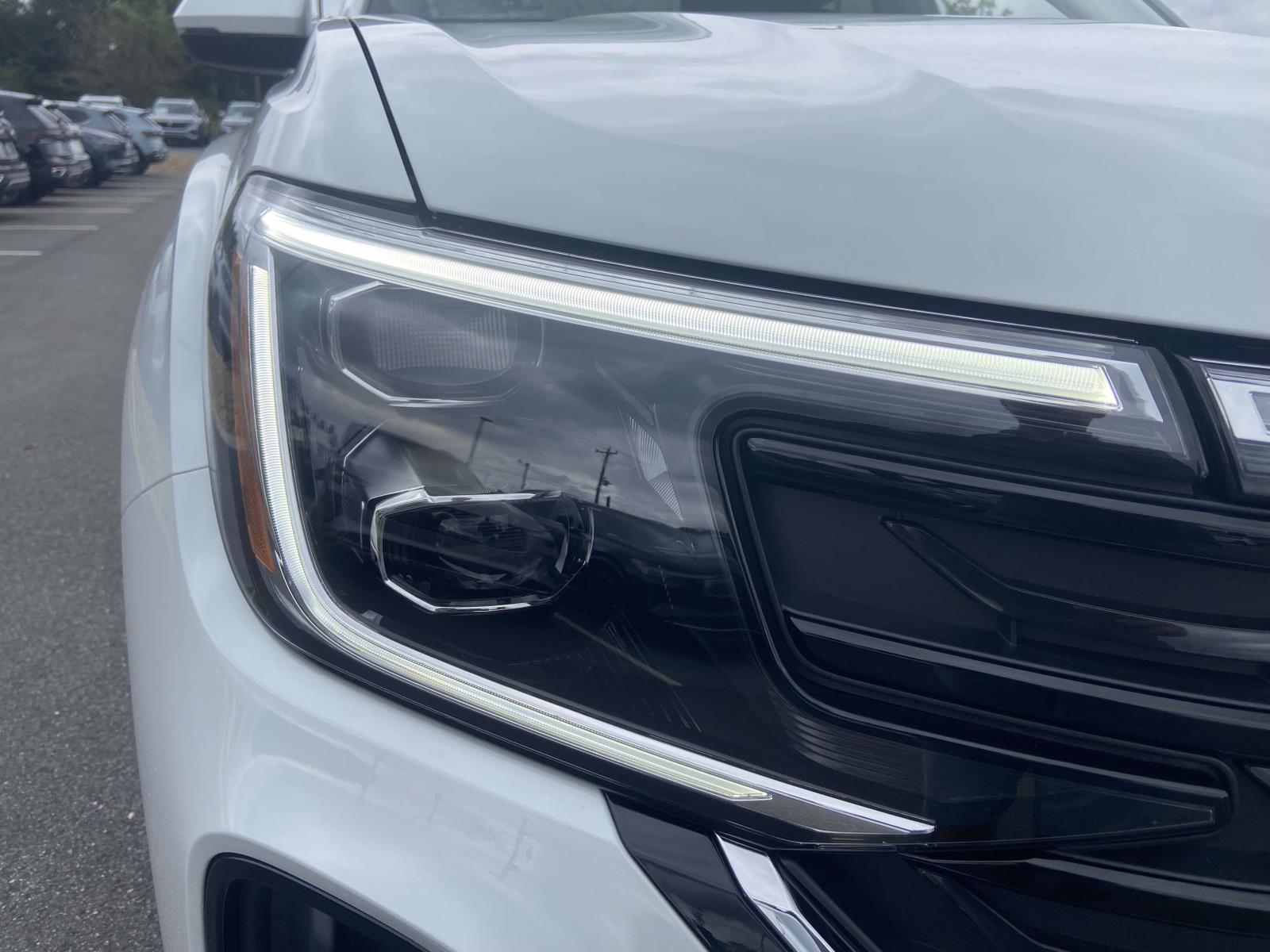 2026 Volkswagen Atlas Cross Sport SE photo 4