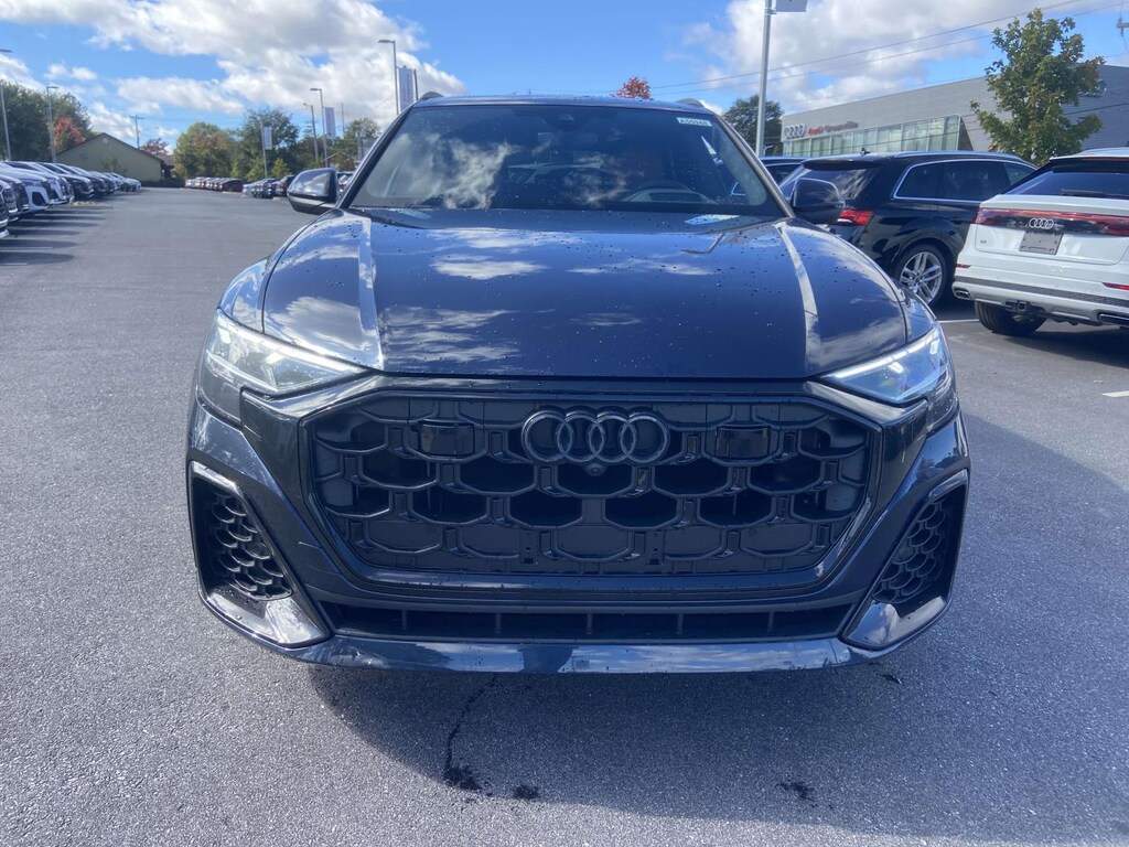 New 2026 Audi Q8  SUV