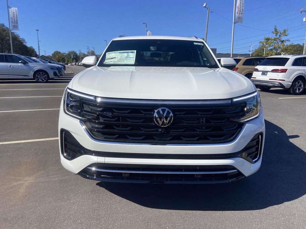 New 2026 Volkswagen Atlas Cross Sport 2.0T SEL Premium R-Line SUV
