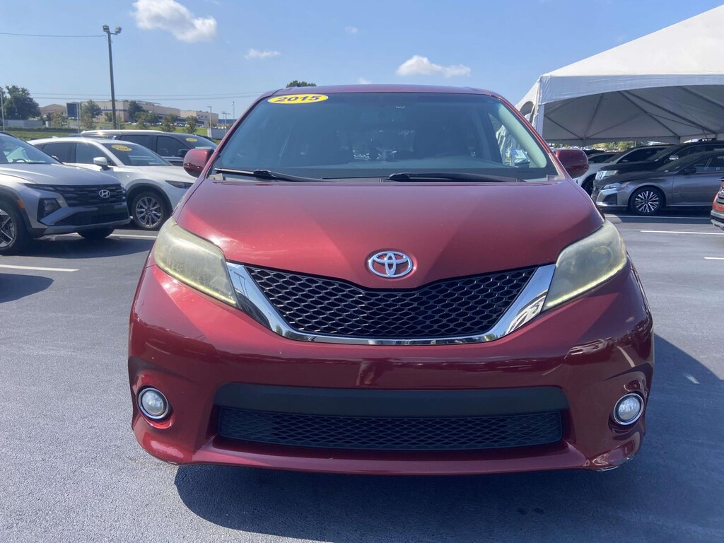 Used 2015 Toyota Sienna 8-Pass Van SE FWD (Natl) Mini-van, Passenger
