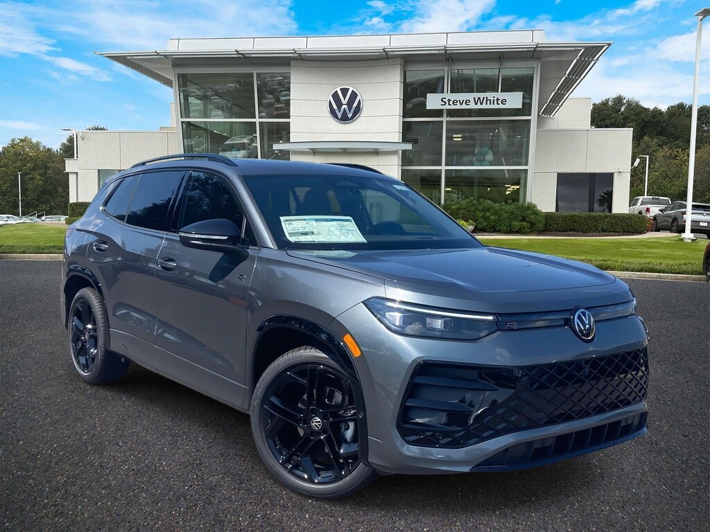 New 2025 Volkswagen Tiguan 2.0T SE R-Line Black SUV