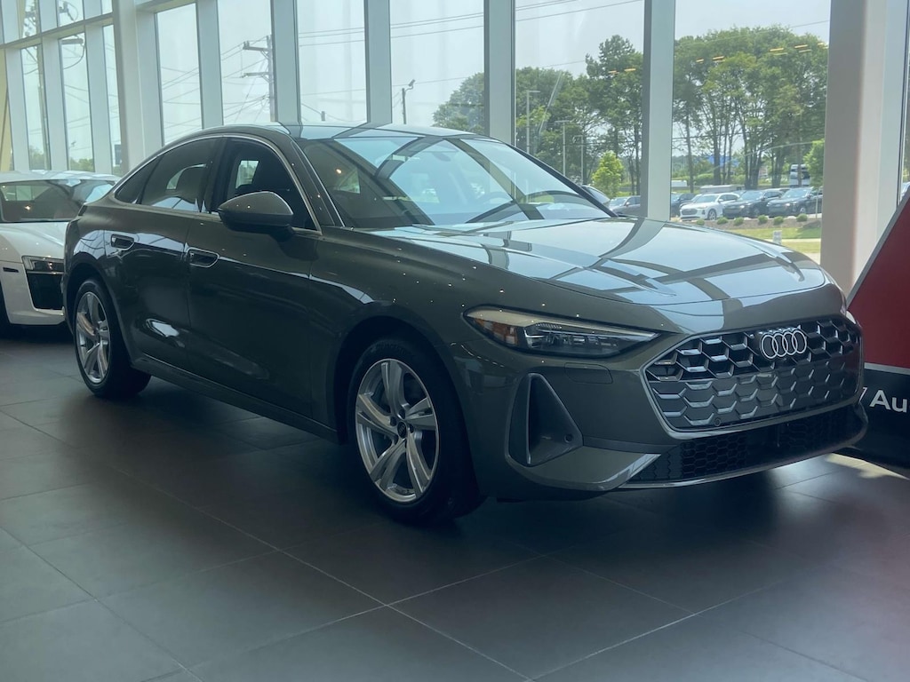 New 2025 Audi All-new A5 2.0T Premium Hatchback