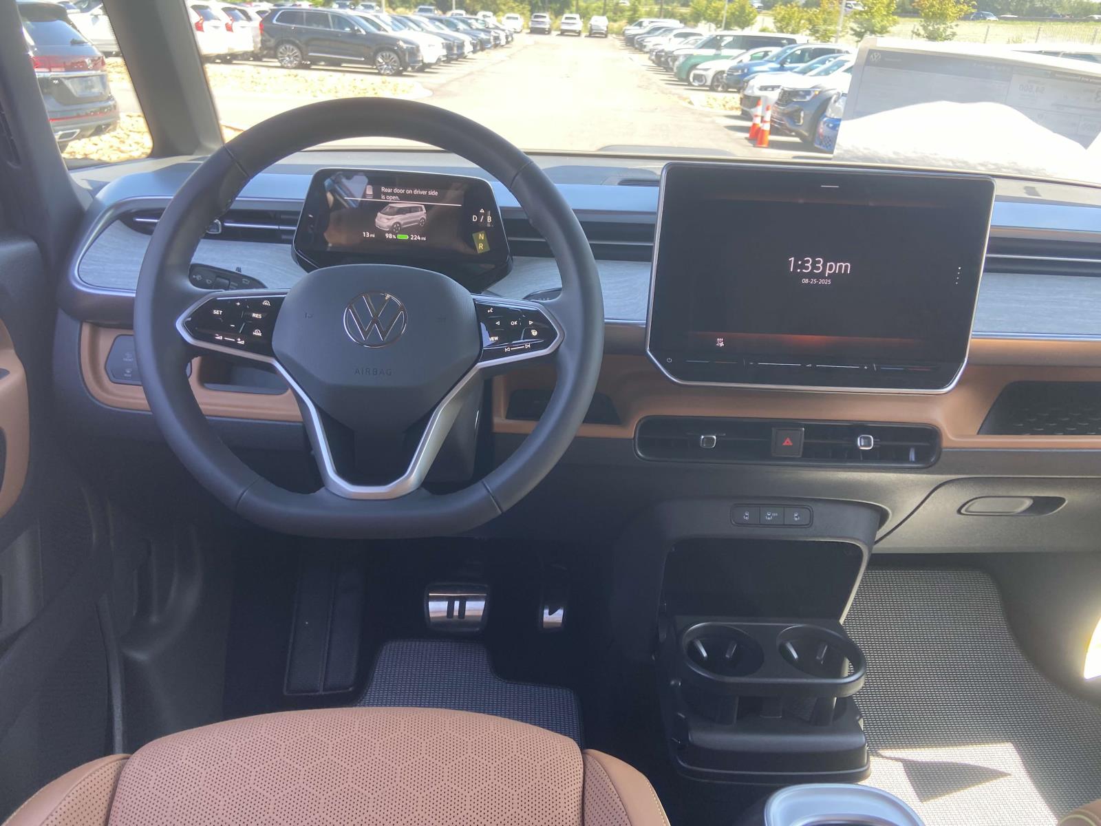 2025 Volkswagen ID. Buzz PRO S - Photo 14