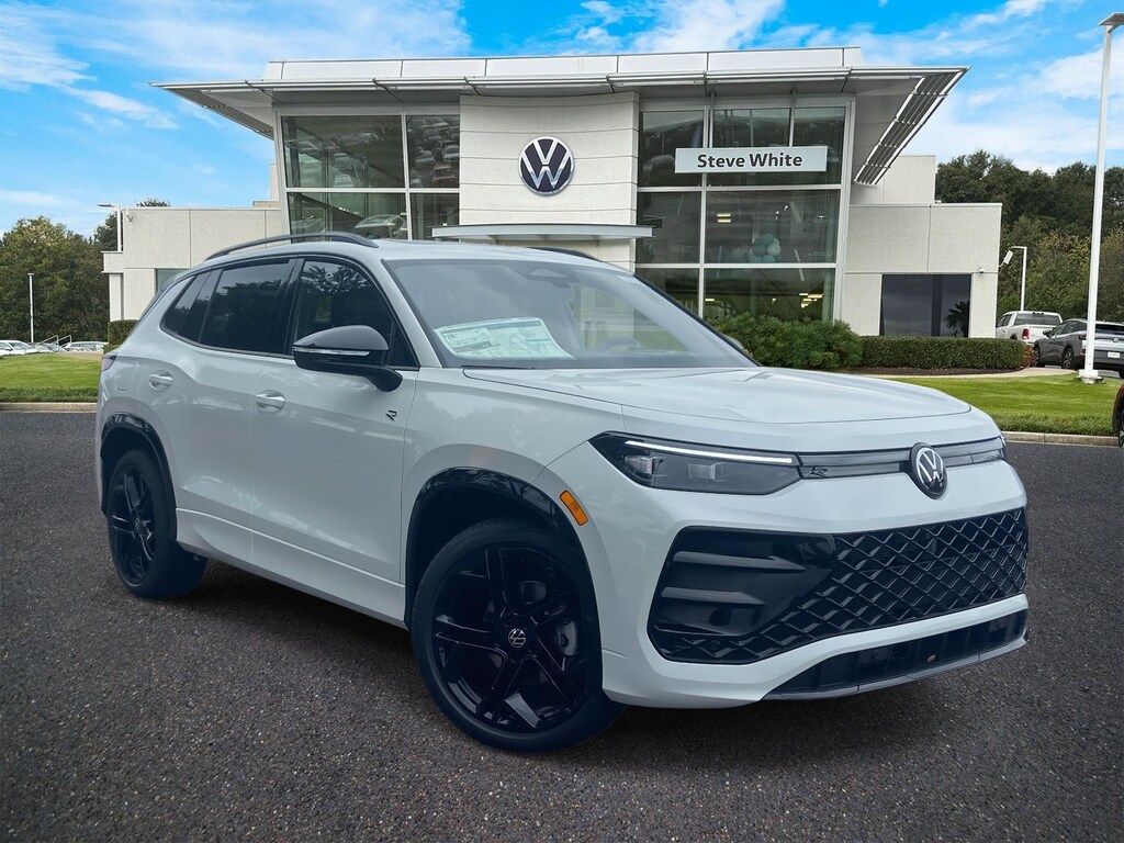 New 2025 Volkswagen Tiguan 2.0T SE R-Line Black SUV