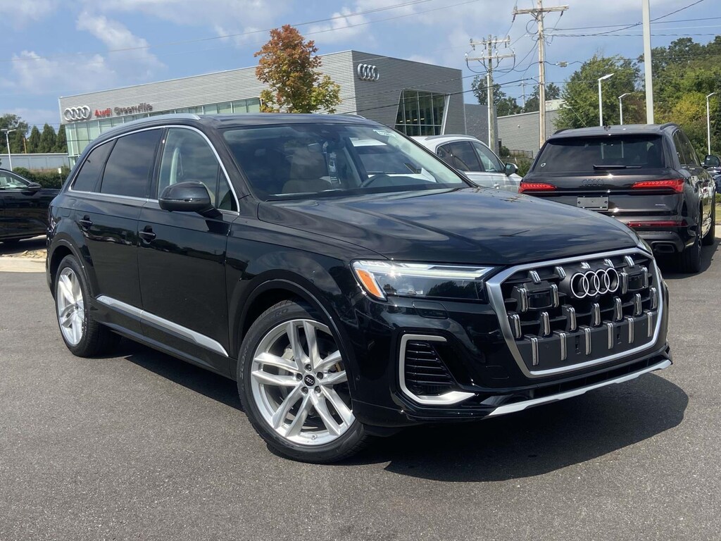 New 2025 Audi Q7 55 Premium Plus SUV