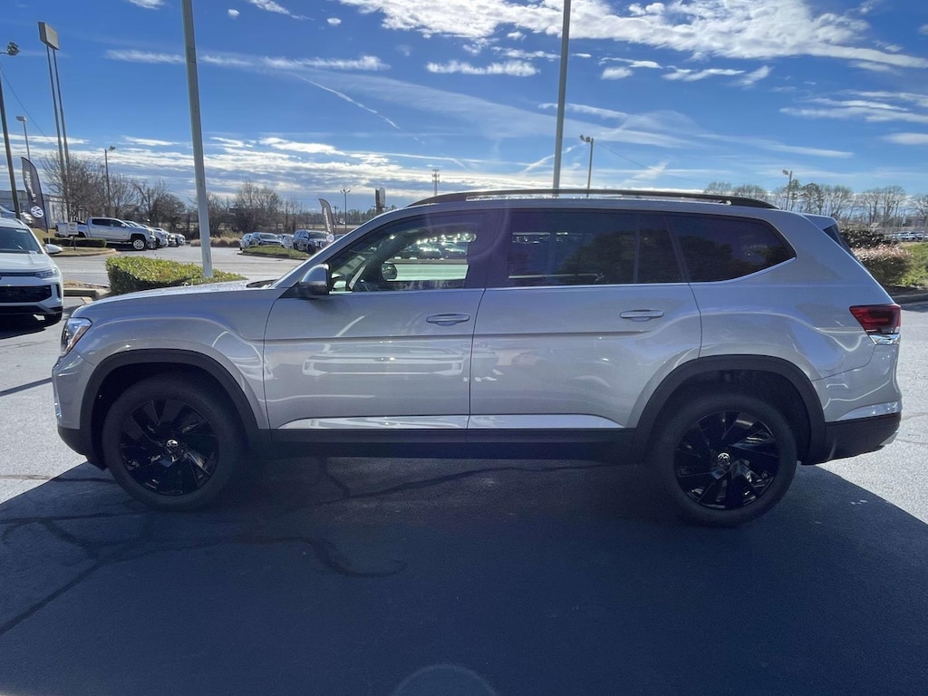 New 2026 Volkswagen Atlas 2.0T SE w/Technology SUV