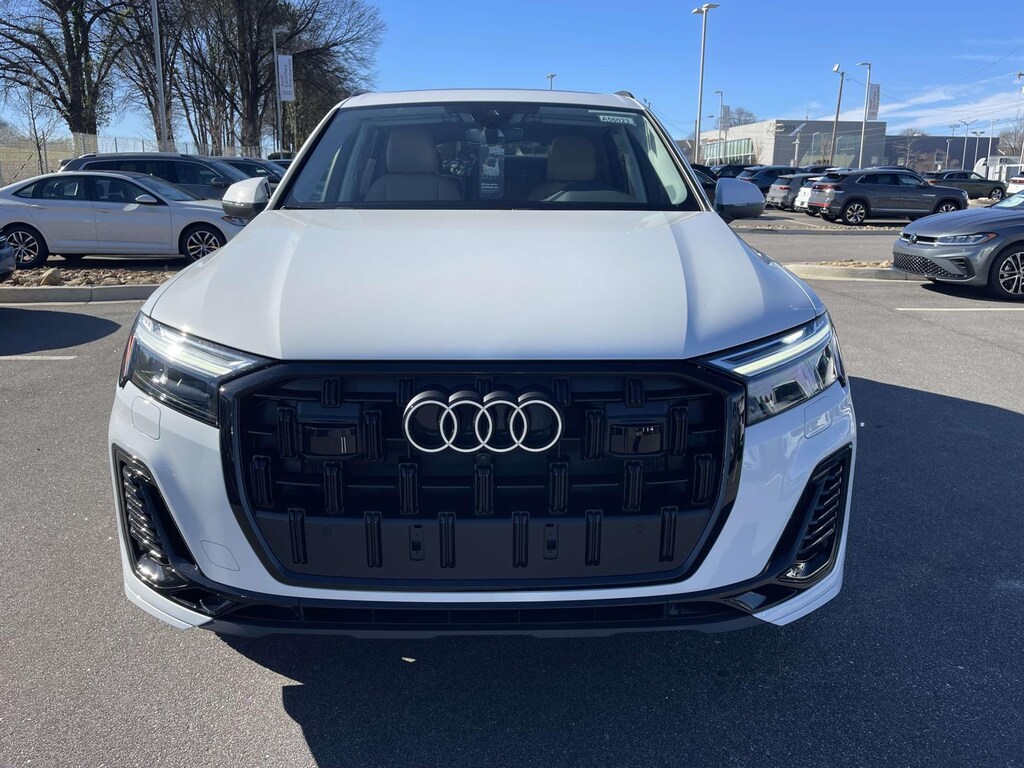 New 2026 Audi Q7 55 Premium Plus SUV