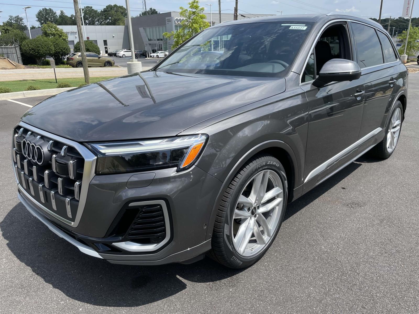 2025 Audi Q7 Premium Plus 55 photo 3