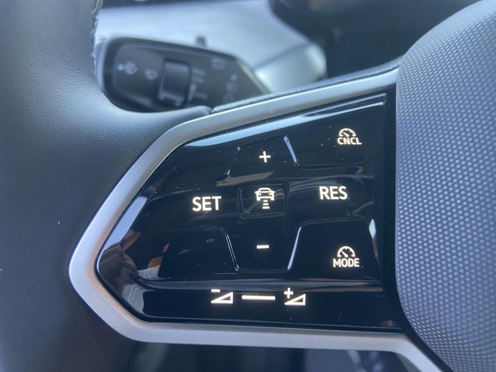 2025 Volkswagen ID. Buzz PRO S - Photo 21