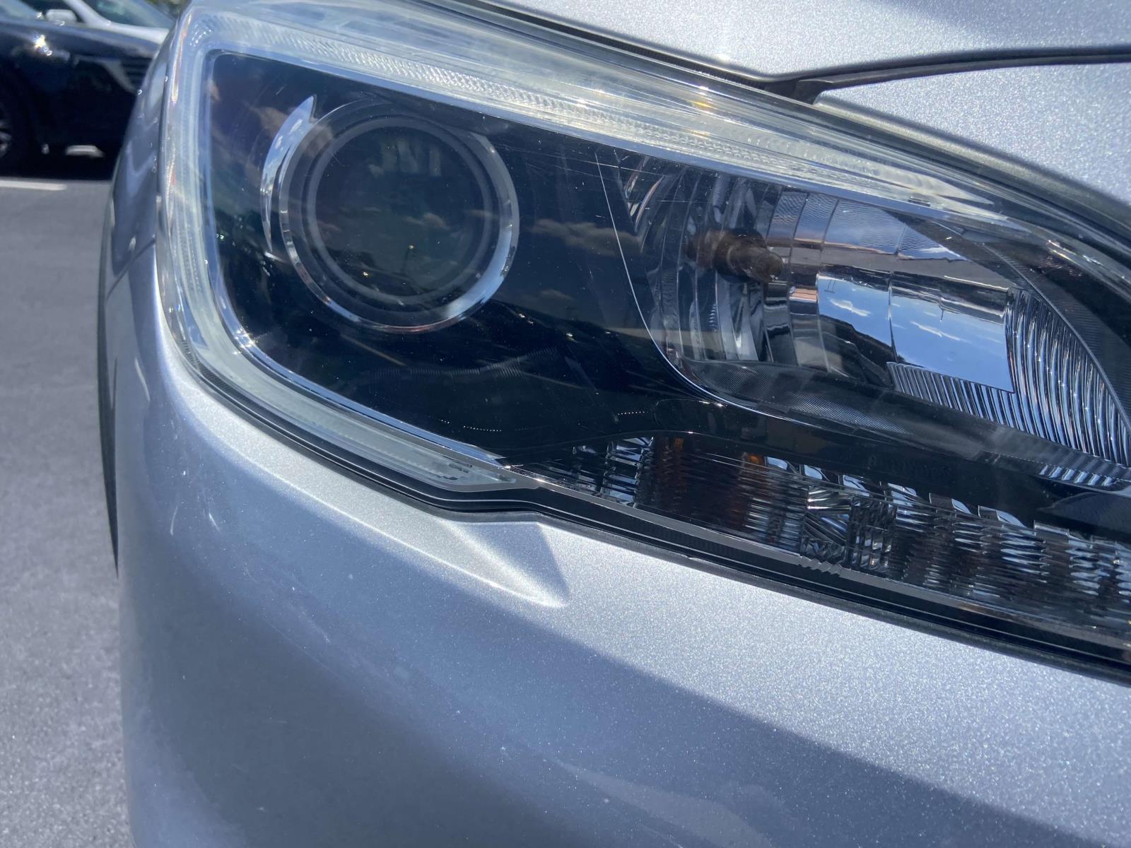 2016 Subaru Outback 2.5i Limited photo 3