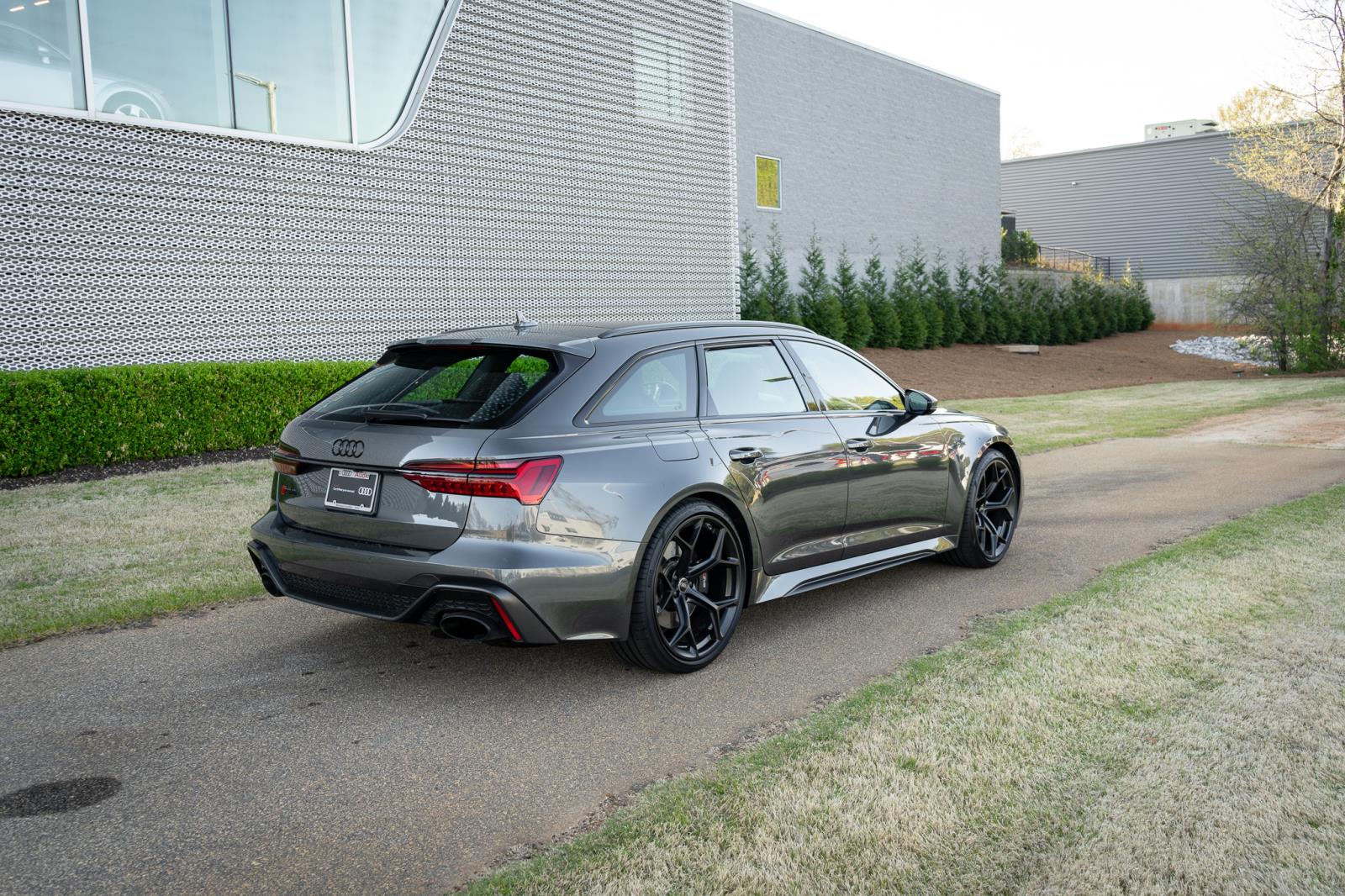 2024 Audi RS 6 Avant Base - Photo 19