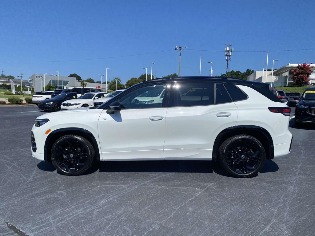 Certified 2026 Volkswagen Tiguan SE R-Line Black FWD Sport Utility