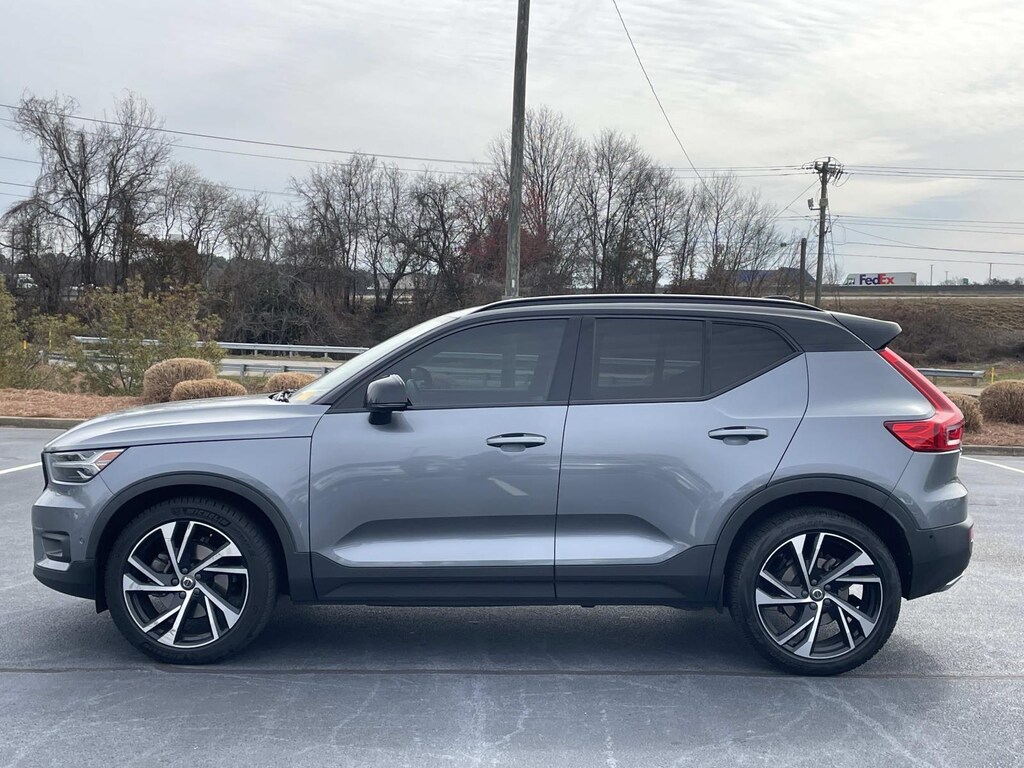 Used 2019 Volvo XC40 T5 AWD R-Design Sport Utility