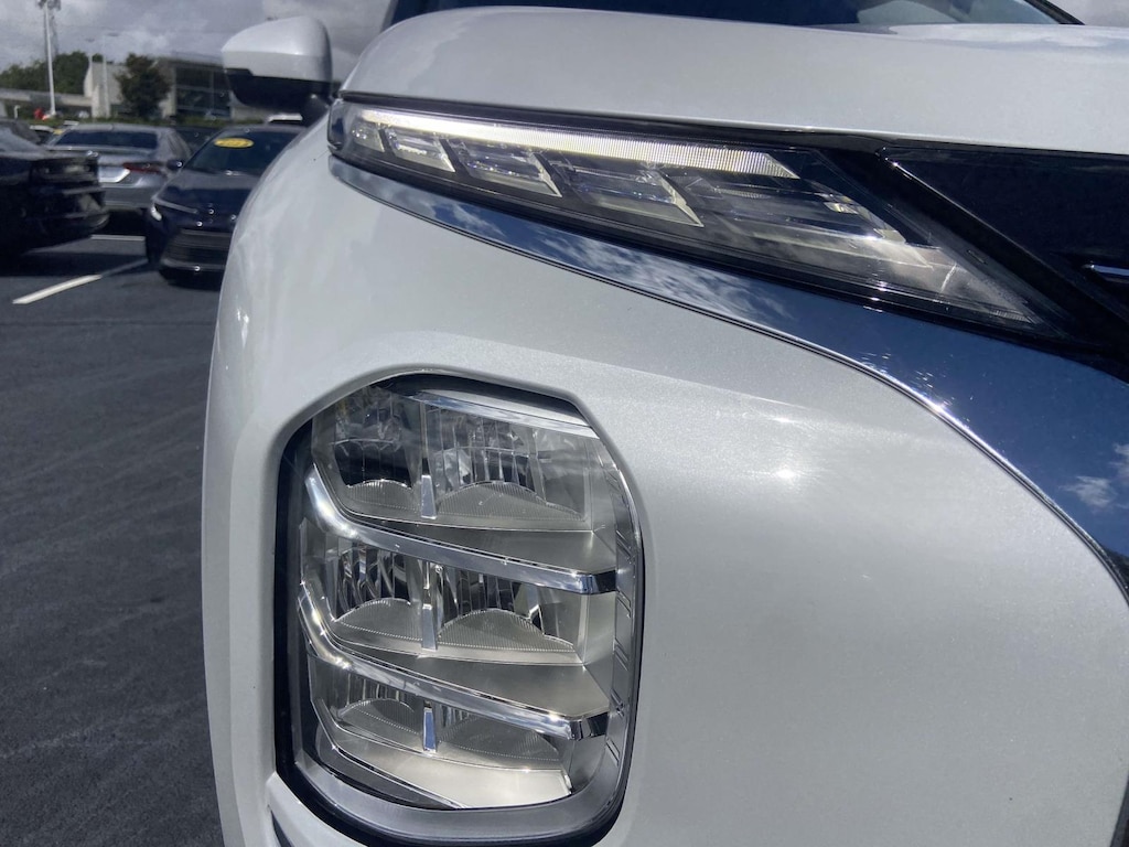 Used 2023 Mitsubishi Outlander SE FWD Sport Utility