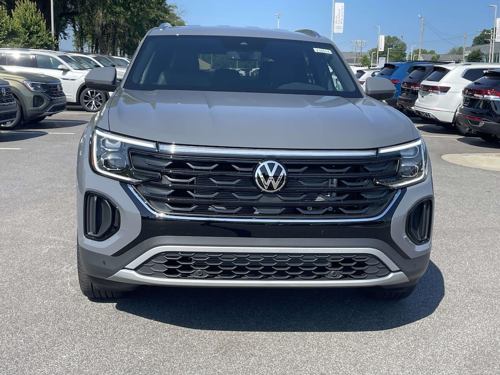 New 2026 Volkswagen Atlas Cross Sport 2.0T SE w/Technology Sport Utility