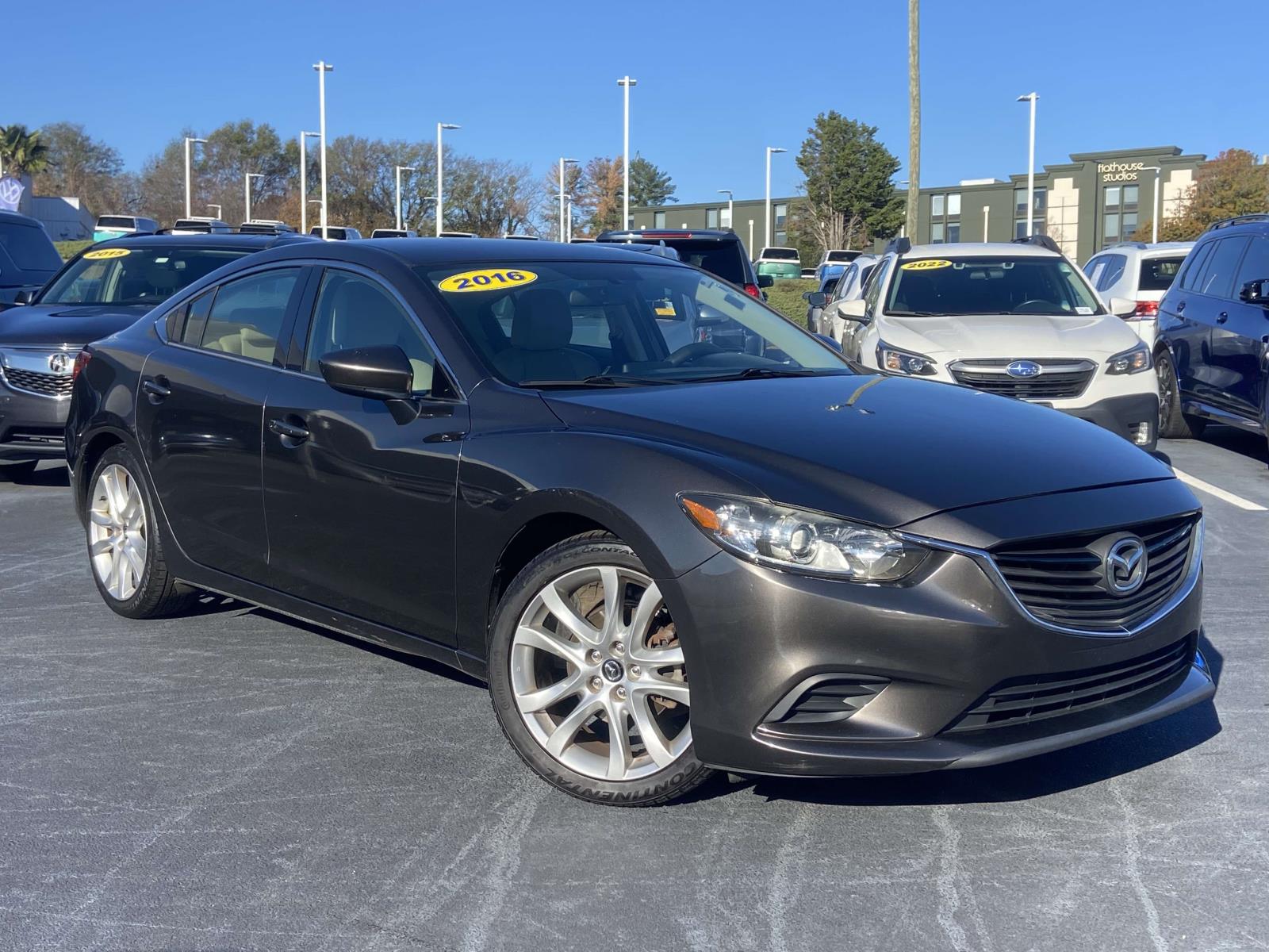 2016 Mazda MAZDA6 i Touring's photo