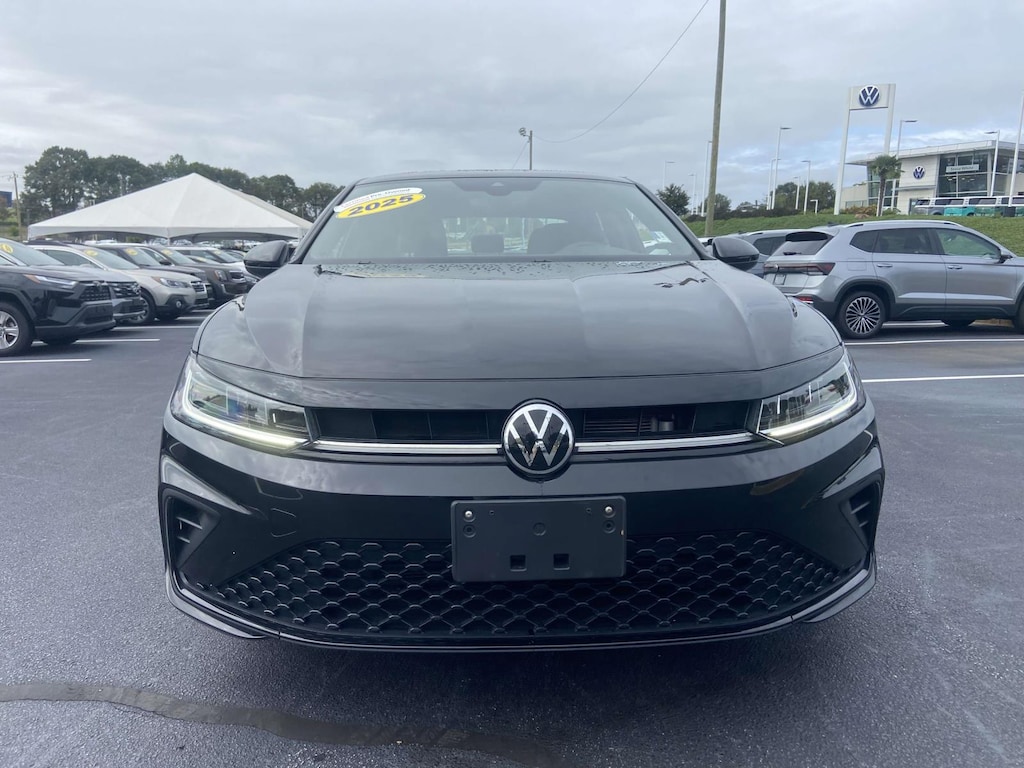Certified 2025 Volkswagen Jetta Sport Auto Car