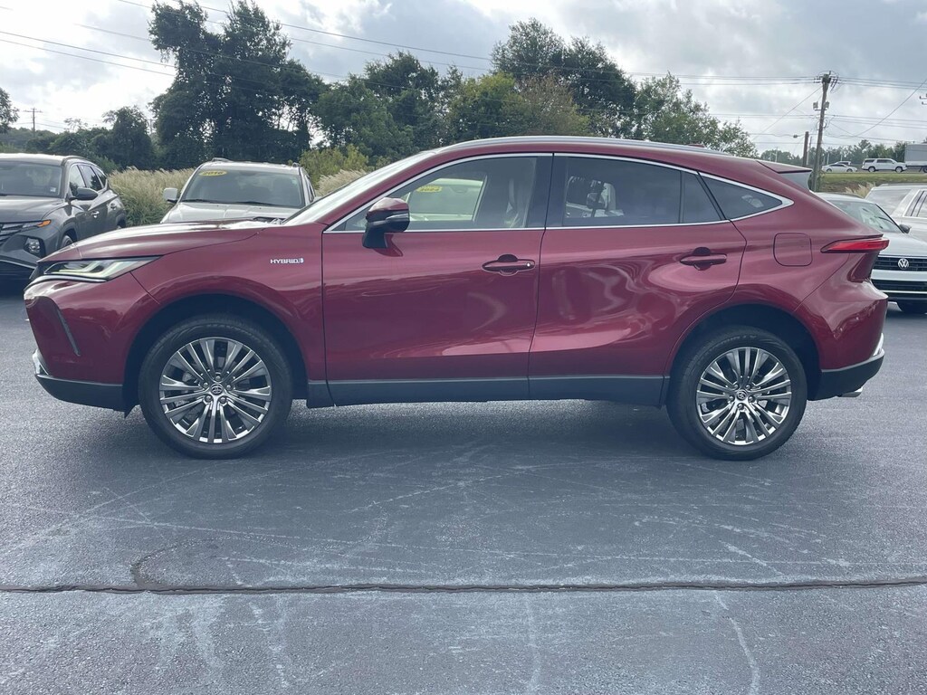 Used 2021 Toyota Venza LE AWD (Natl) Sport Utility