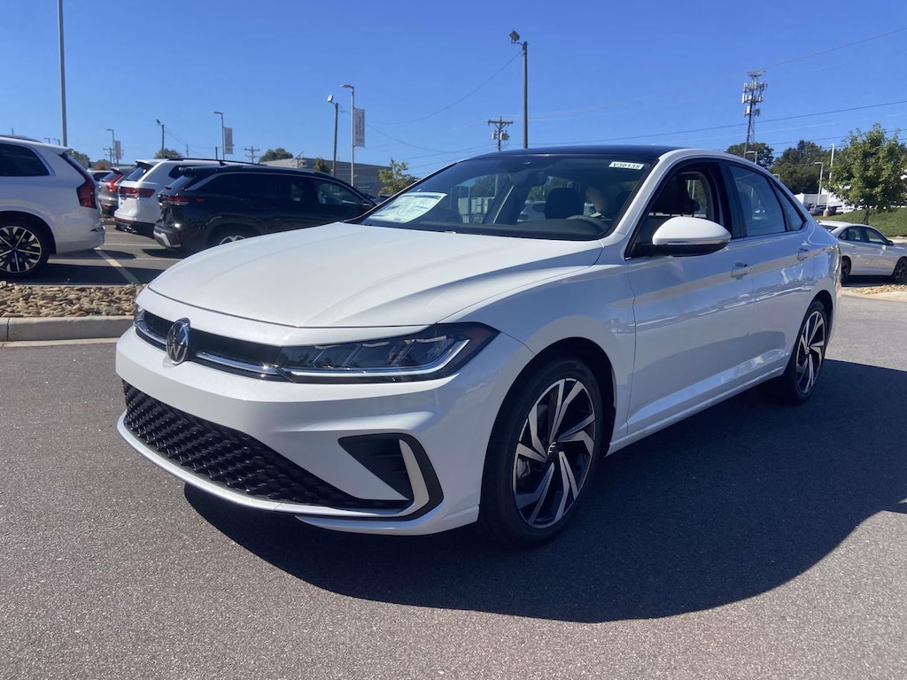 New 2026 Volkswagen Jetta 1.5T SEL Car